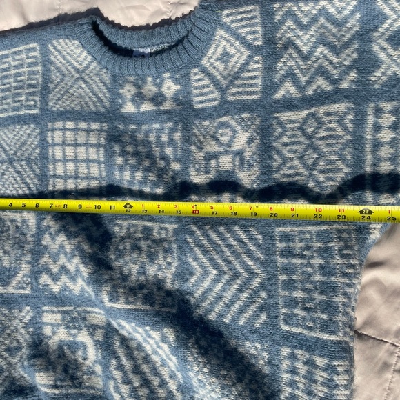 Vintage Alafoss Icewool Sweater, Oversized, Size M - Picture 9 of 13